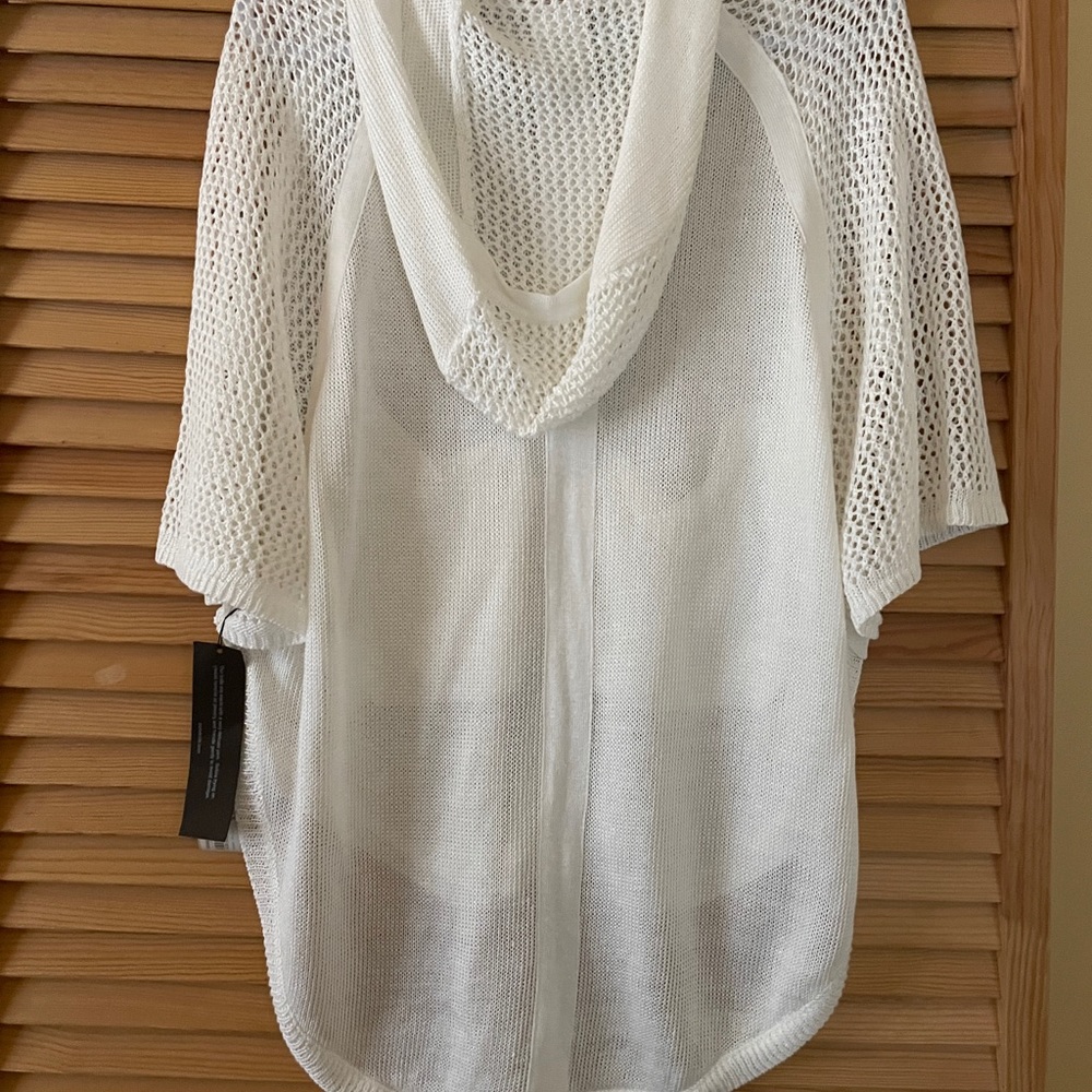 Curio white L cover-up hoodie